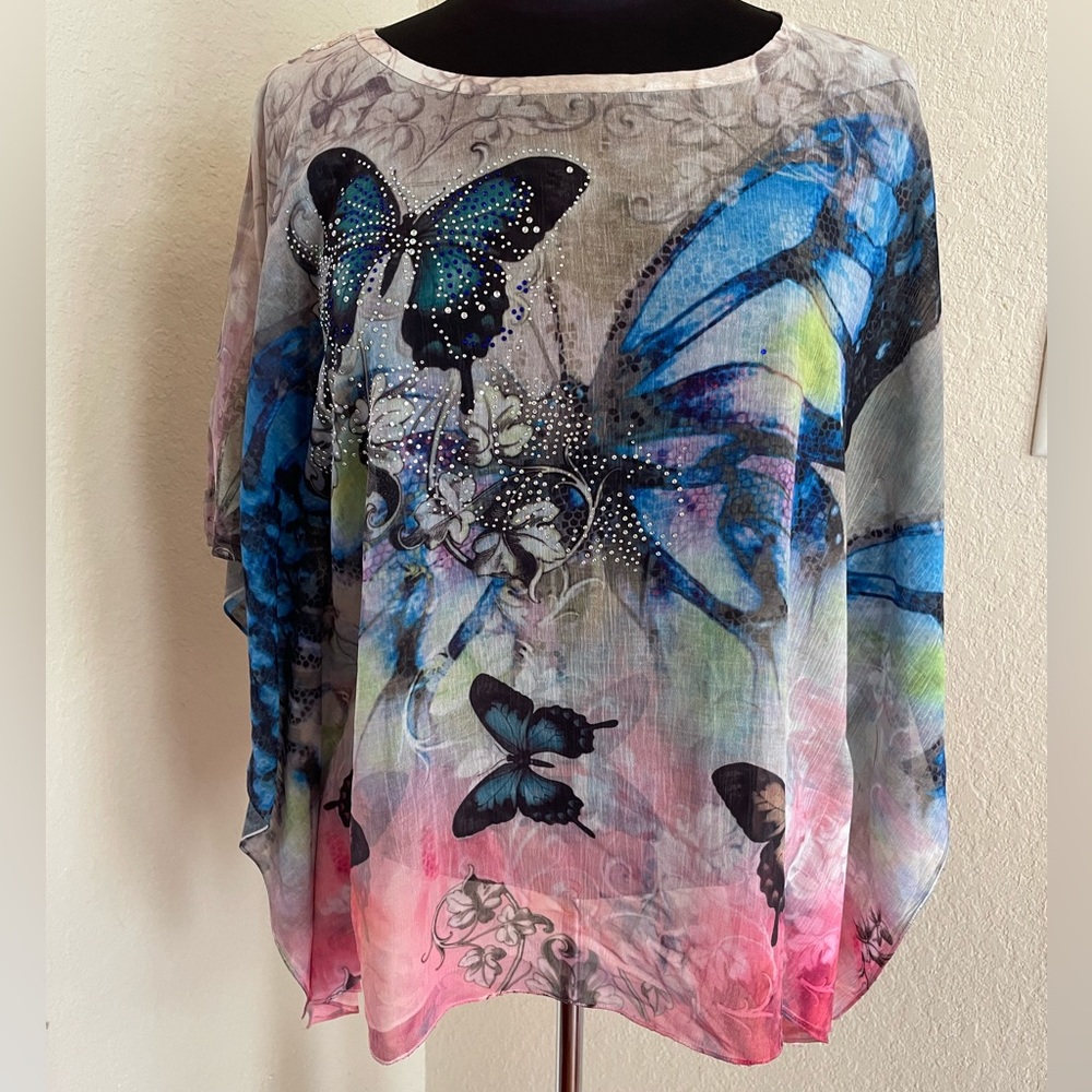 Forever one flowey top, Size Small